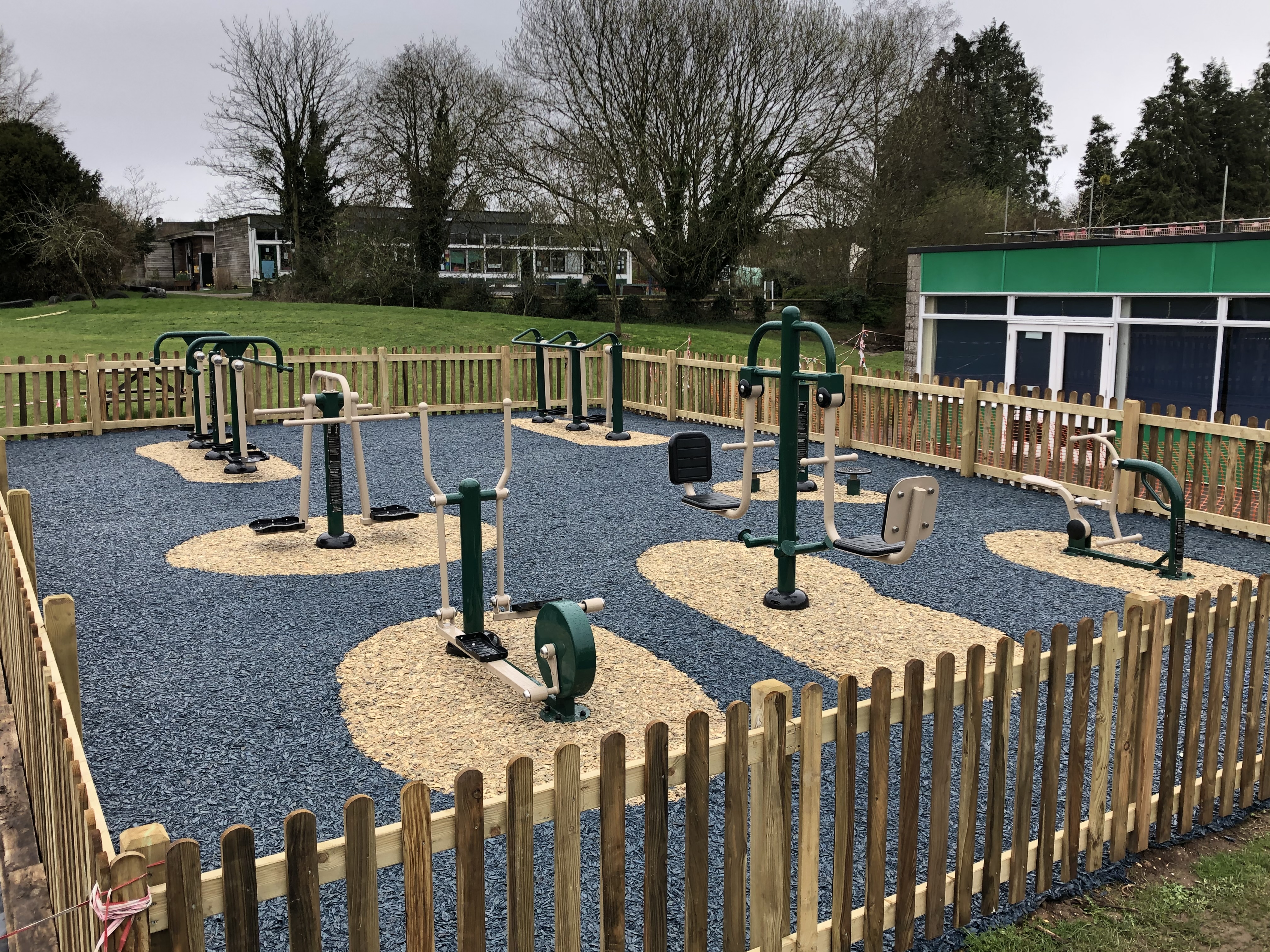 Resin Bound Rubber Mulch